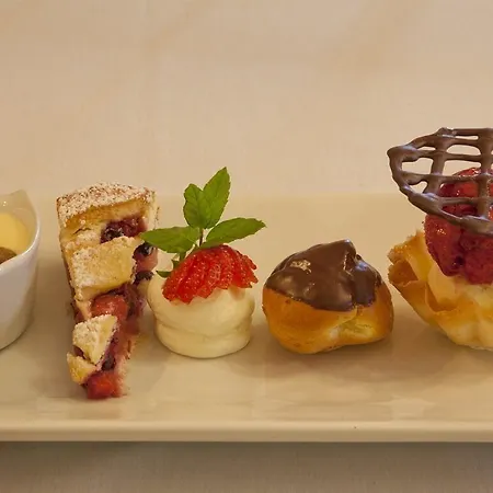 Πανσιόν Woodhill House 3*