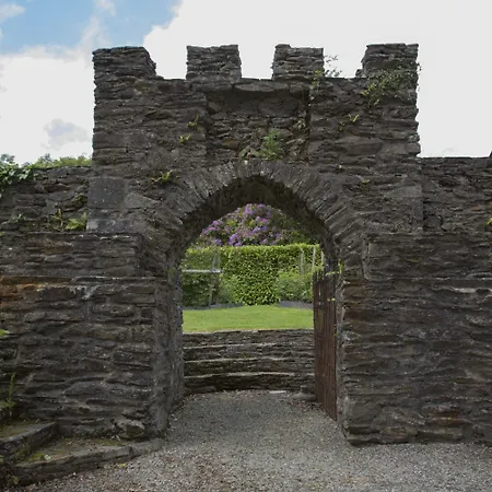 Πανσιόν Woodhill House 3*