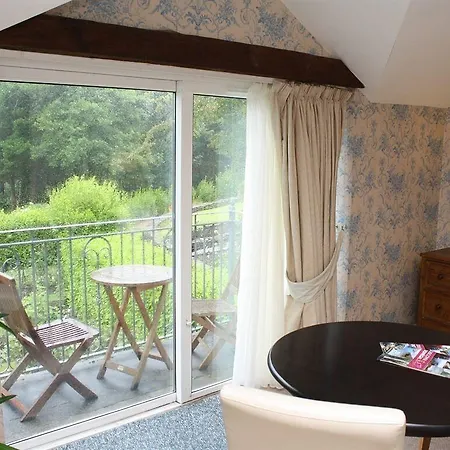 Pensionat Woodhill House 3*