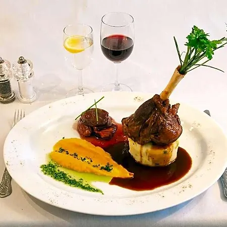 Guest house Woodhill House 3*