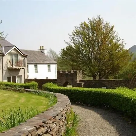 Woodhill House Guest house