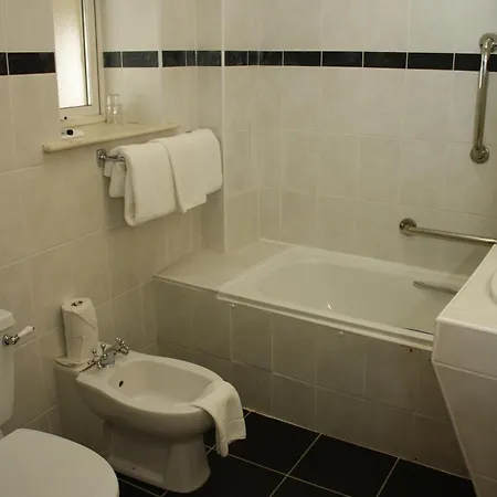 Woodhill House Affittacamere