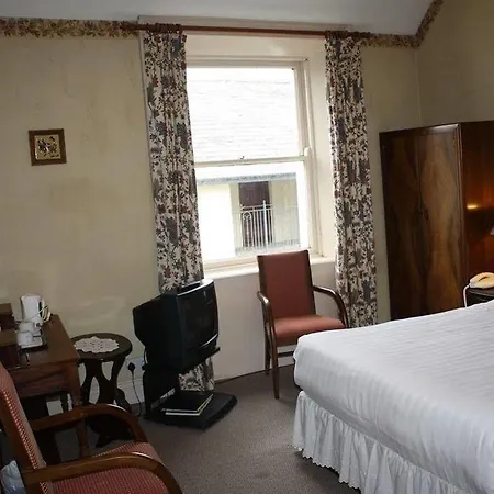 Woodhill House