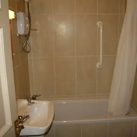 Woodhill House 3* Ardara