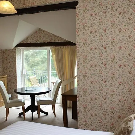 Woodhill House Πανσιόν