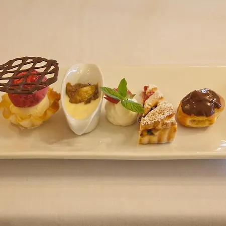 Woodhill House Pensionat 3*