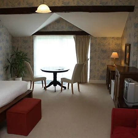 Woodhill House Affittacamere