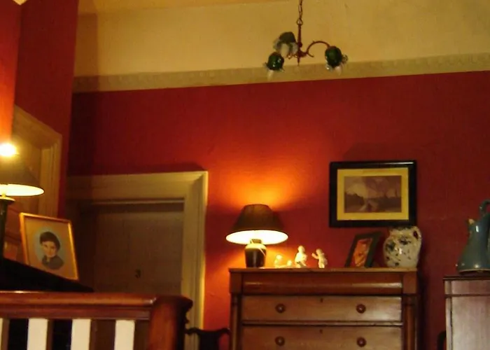 Woodhill House بيت ضيافة آردارا