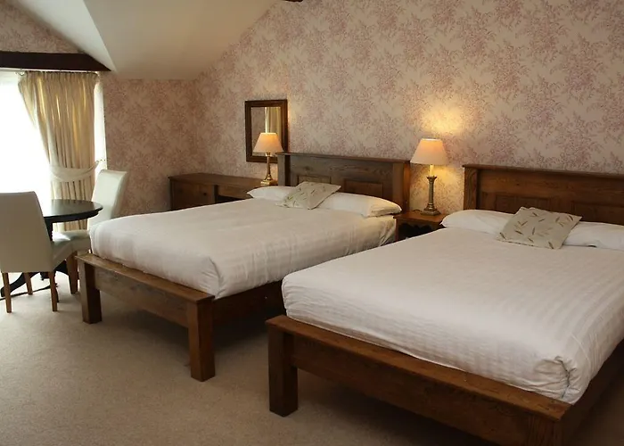 Woodhill House آردارا