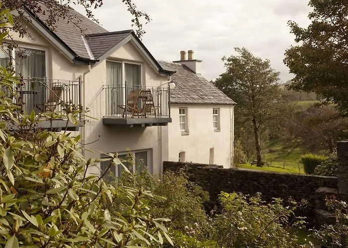 Woodhill House 3* آردارا