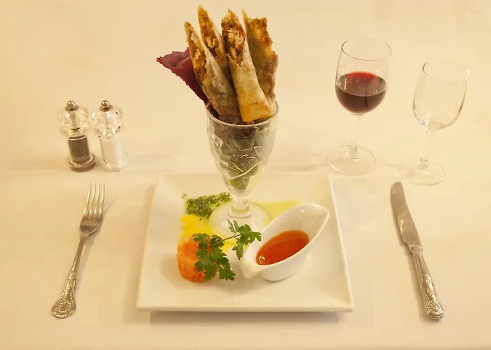 Woodhill House آردارا