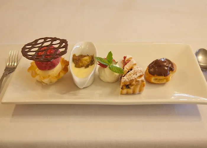 Woodhill House بيت ضيافة 3*